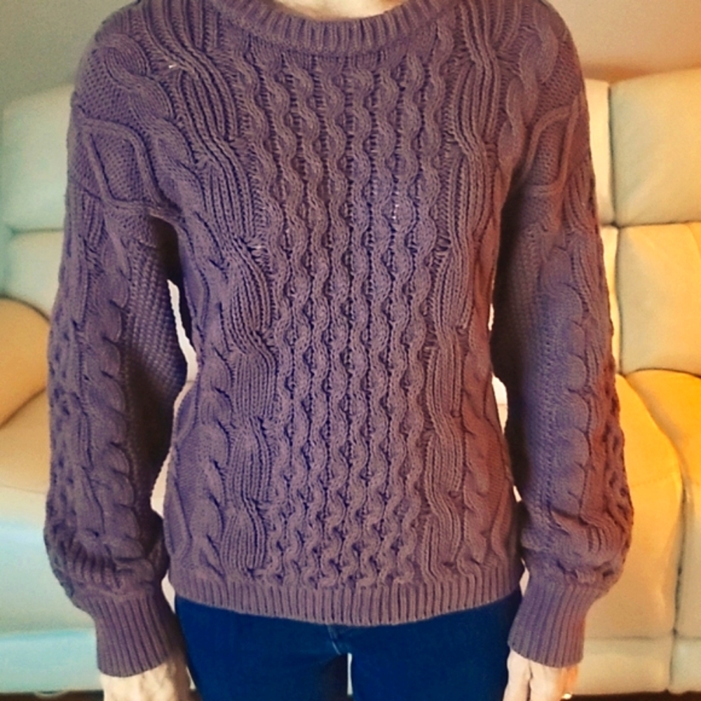 Express Sweater - Picture 2 of 2
